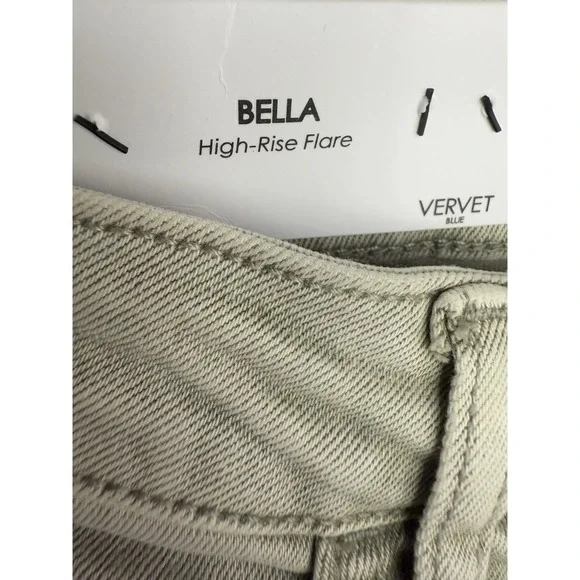 Vervet Bella High Rise Cropped Flare Jeans Women's 31/13 Moss Green NWT - Picture 4 of 11